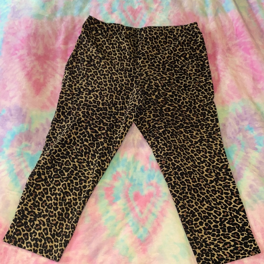 New Joan Rivers cheetah print leggings LP